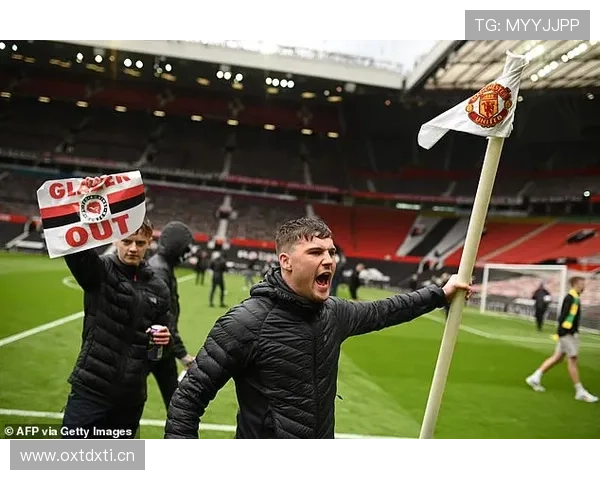 瓦伦西亚球迷抗议持续，俱乐部局势变化对稳定运行带来影响